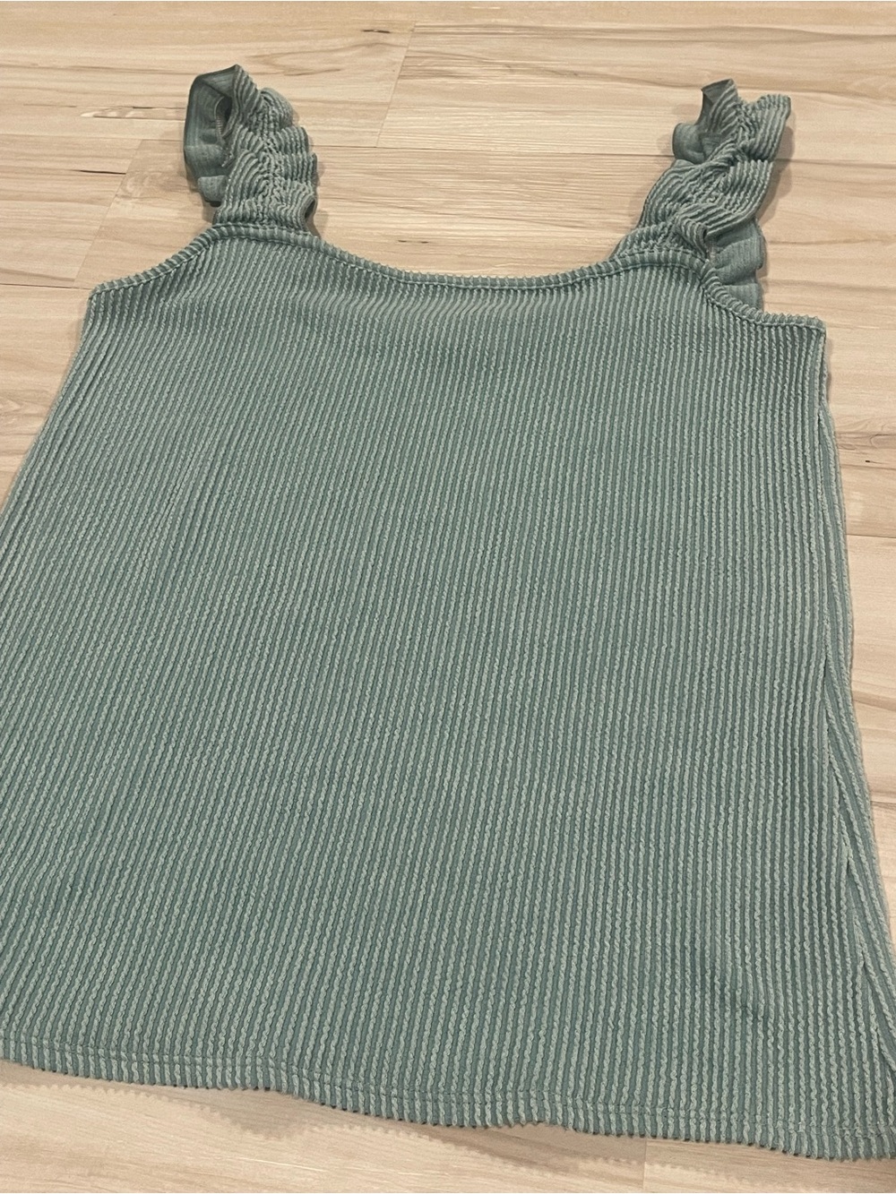 Blue Buttercup Ribbed Tank Top Size L Seafoam Green Ruffle Strap Stretchy - Picture 2 of 5